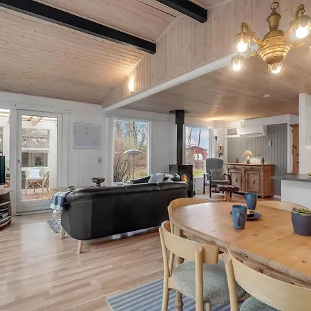 Ferienhaus Schönes Haus In Mit Wlan *